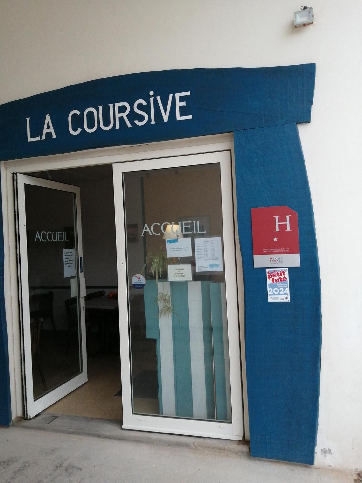 لا كوتينيير Hotel La Coursive المظهر الخارجي الصورة